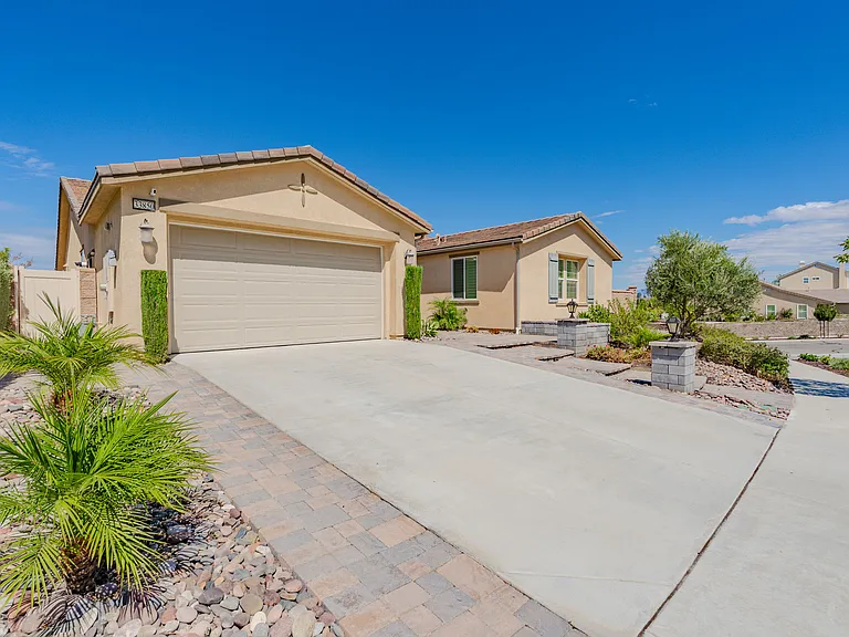 33850 Flood St — Photo 56