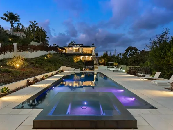 318-320 S Nardo Ave, Solana Beach, CA 92075