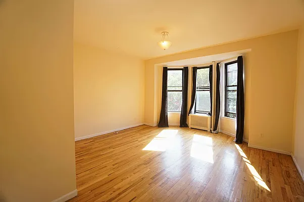 Rented by Compass | media 5