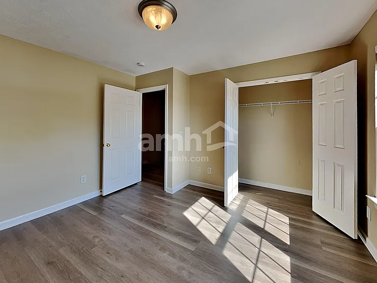 4239 Turnberry Rd — Photo 14