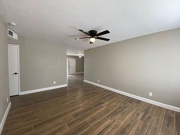 5th image of 3510 W Carla Vista Dr