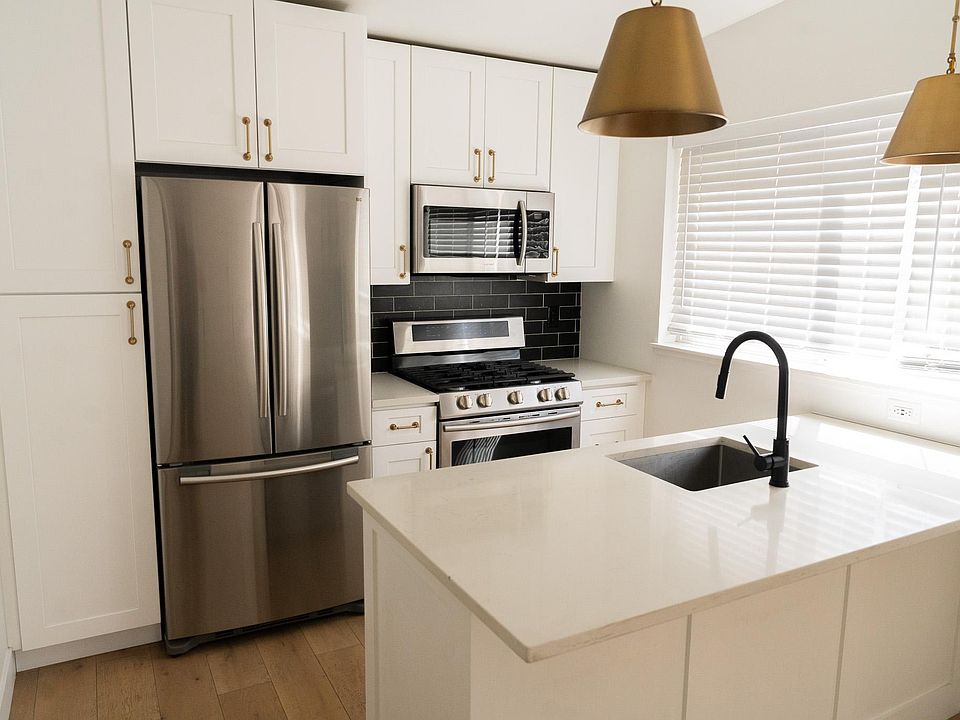 Modern kitchen