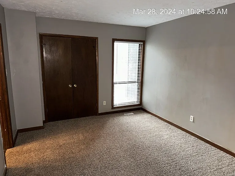 6468 Kelmscot Ct — Photo 11