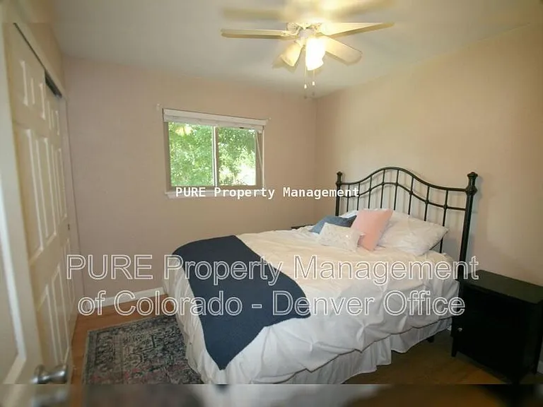 2255 S Clermont St — Photo 15