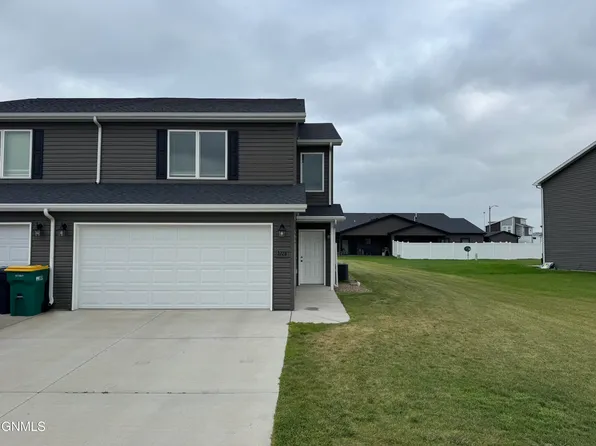 3728 24th St SE, Mandan, ND 58554