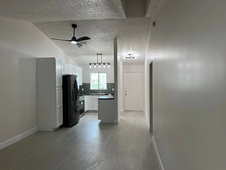 5214 Stacy St — Photo 16