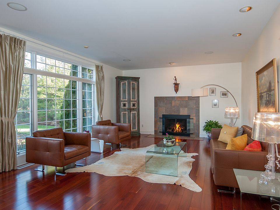 1st image of 2201 Silveridge Trl