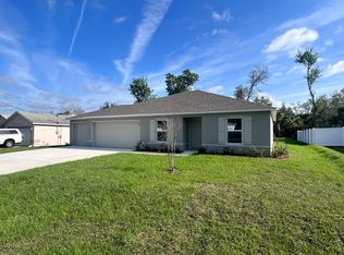 28 Putter Dr, Palm Coast, FL 32164