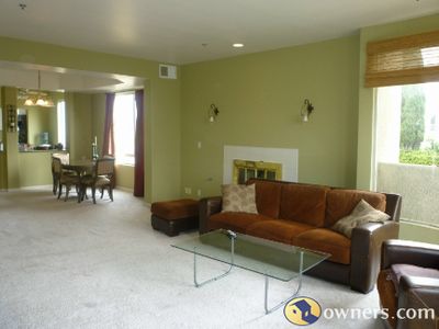 11743 Kiowa Ave APT 301, Los Angeles, CA, 90049