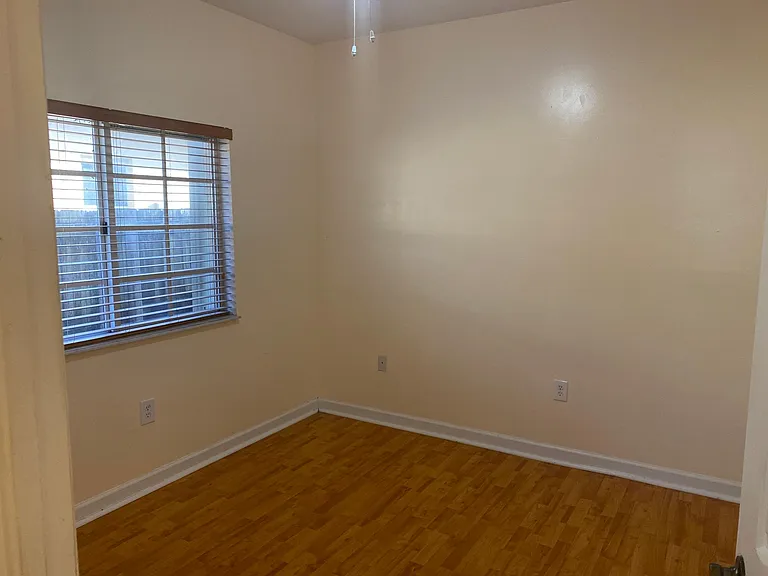 2735 NE 42nd Ave — Photo 11