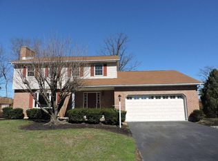 360 Oaklyn Rd, Lebanon, PA 17042