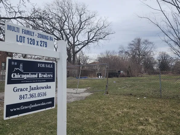 10729 W Grand Ave, Franklin Park, IL 60131