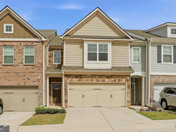 7641 Squire Ct, Fairburn, GA 30213