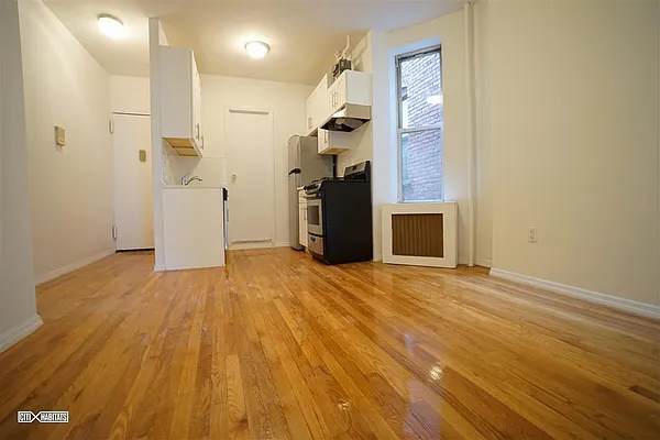 Rented by Citi Habitats | media 11