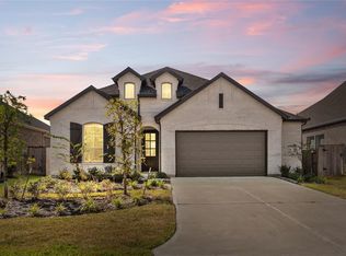 945 Terlingua Creek Dr, Conroe, TX 77304
