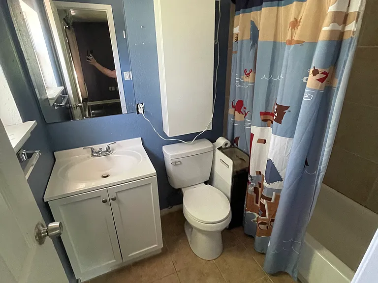 222 Haverhill Dr — Photo 18