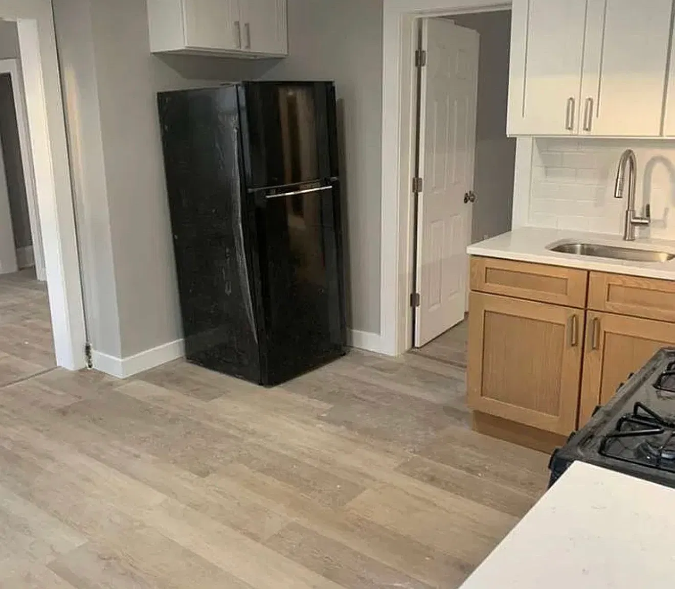 3 bed, $2,100 — Photo 1