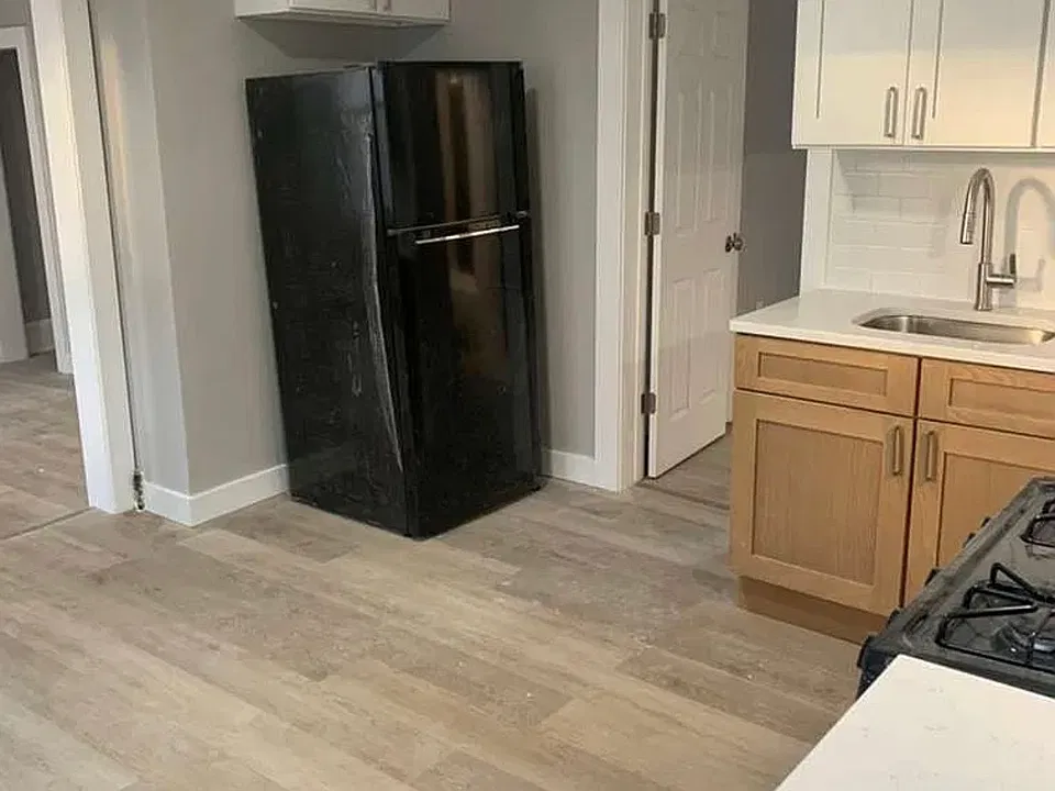151-153 Butler St #3