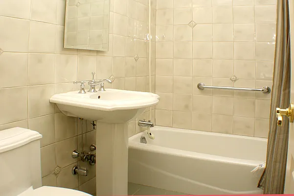 Sold by Fillmore | media 27