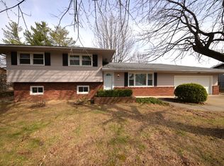 412 N 42nd St, Mount Vernon, IL 62864