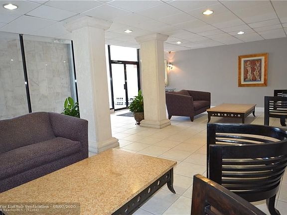 3rd image of 2016 Bay Dr APT 705