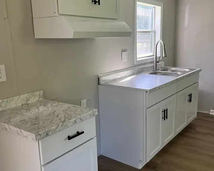 133 Albany Cir — Photo 14