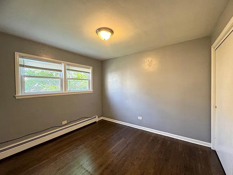 3352 W Hutchinson St #3R — Photo 6