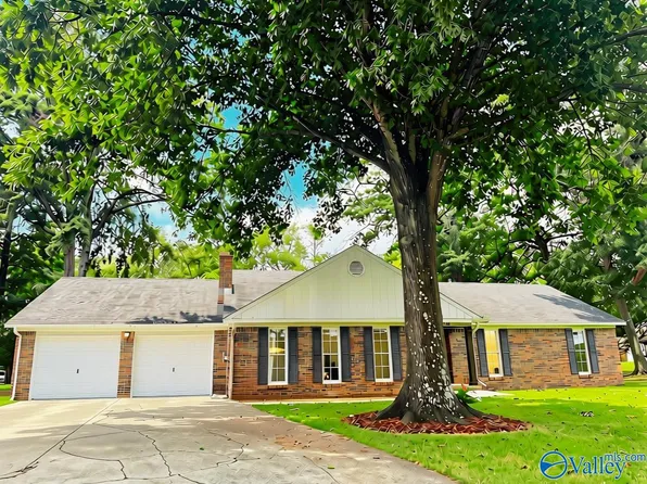 1600 Kenwood Ct SE, Decatur, AL 35601