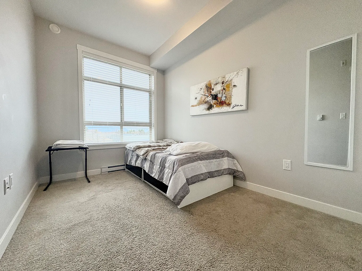 2 bed, $2,600 — Photo 4