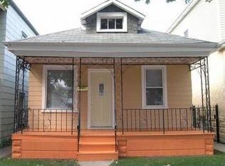 2530 Grove Ave, Berwyn, IL 60402