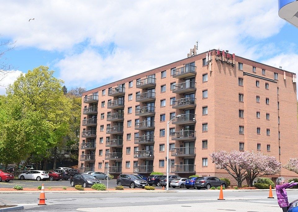 500 Salem St APT 304, Medford, MA 02155 Zillow