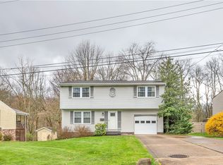 3122 Wentworth Dr, New Kensington, PA 15068