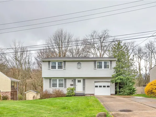 3122 Wentworth Dr, New Kensington, PA 15068