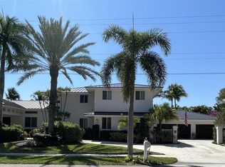 700 NE Boca Bay Colony Dr, Boca Raton, FL 33487