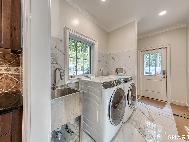171 Oregon Rd — Photo 19