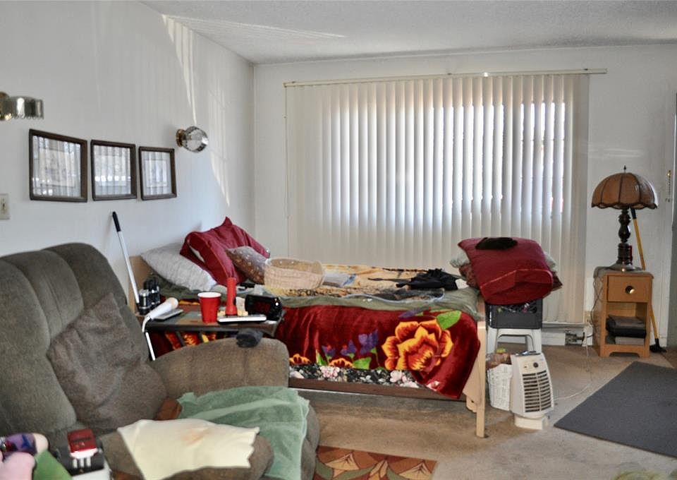 1315 W Geyser St Livingston MT Zillow