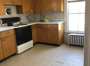 39 Smith St #2, Danbury, CT 06810
