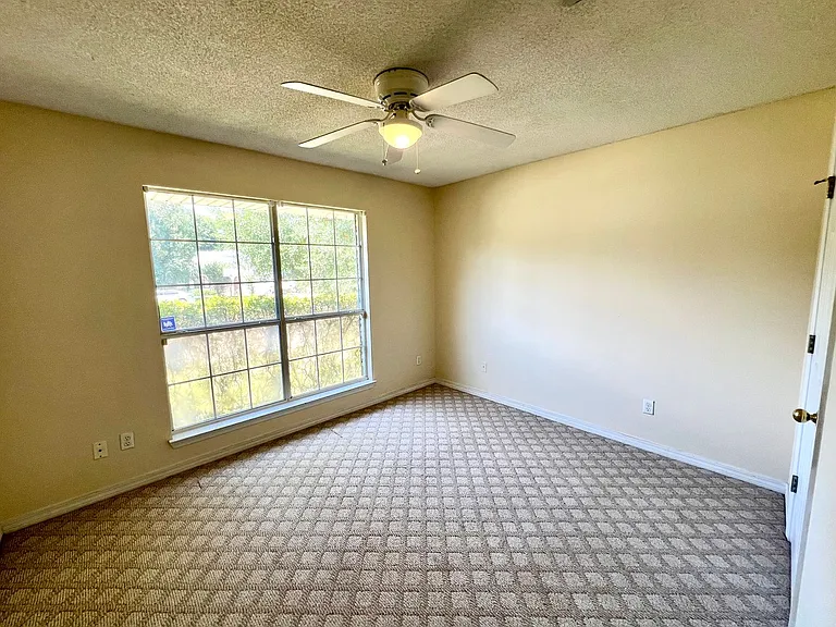 7350 Copter Ln — Photo 28