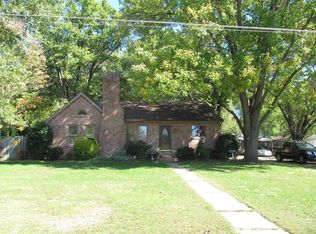 8417 Rosemont Cir, Alexandria, VA