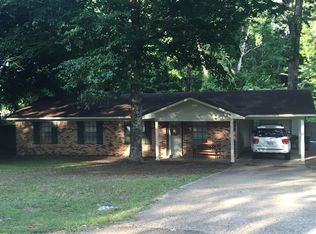 106 Melissa Dr, Vicksburg, MS 39183
