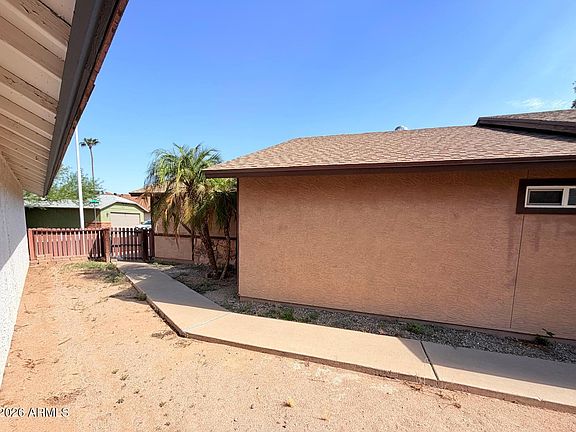 5th image of 11815 N 65th Dr