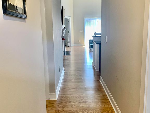 2nd image of 1807 Fox Den Way #U2