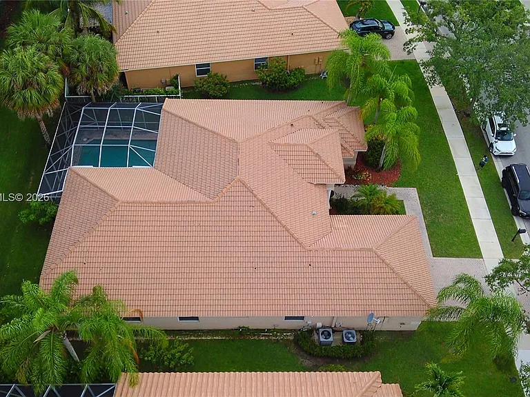 3937 Nighthawk Dr — Photo 20