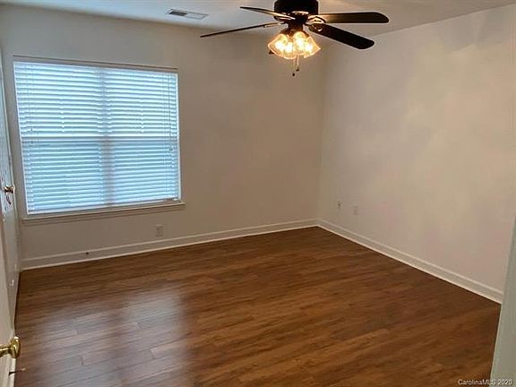 4th image of 16440 Redstone Mountain Ln