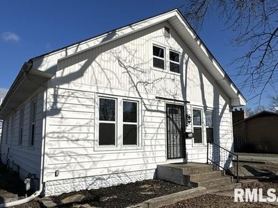 1606 W Copeland St, Marion, IL, 62959
