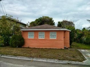 125 NE 11th Ave, Boynton Beach, FL 33435