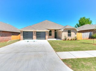 2301 Alameda Park Dr, Norman, OK 73071