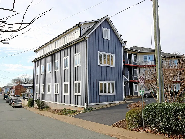 215 5th St SW #1D — Photo 11