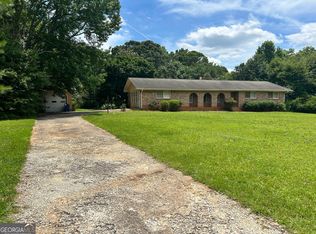 7090 Rivertown Rd, Fairburn, GA 30213