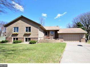 12087 Kumquat St NW, Coon Rapids, MN 55448